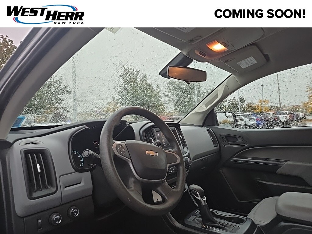 2022 Chevrolet Colorado Work Truck photo 2