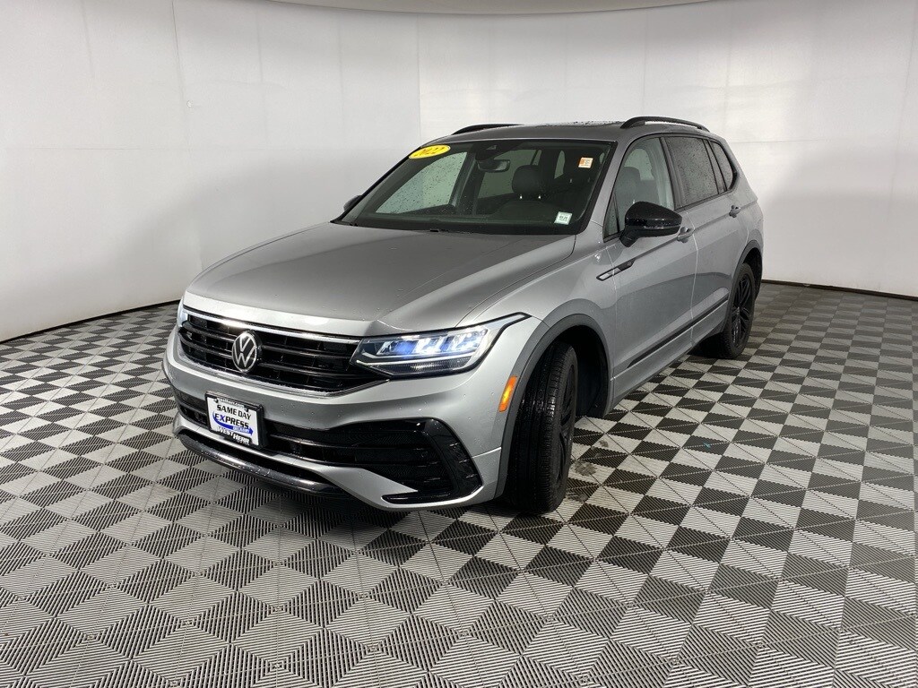 Used 2022 Volkswagen Tiguan 2.0T SE R-Line Black SUV