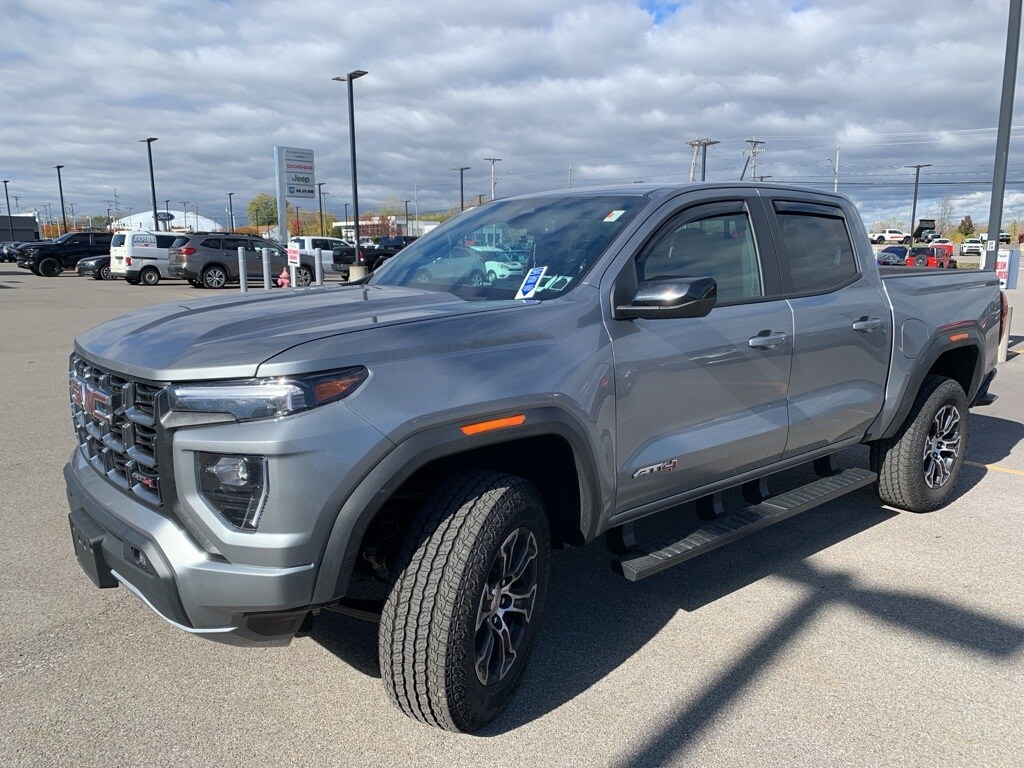 Used 2025 GMC Canyon AT4 Truck Crew Cab