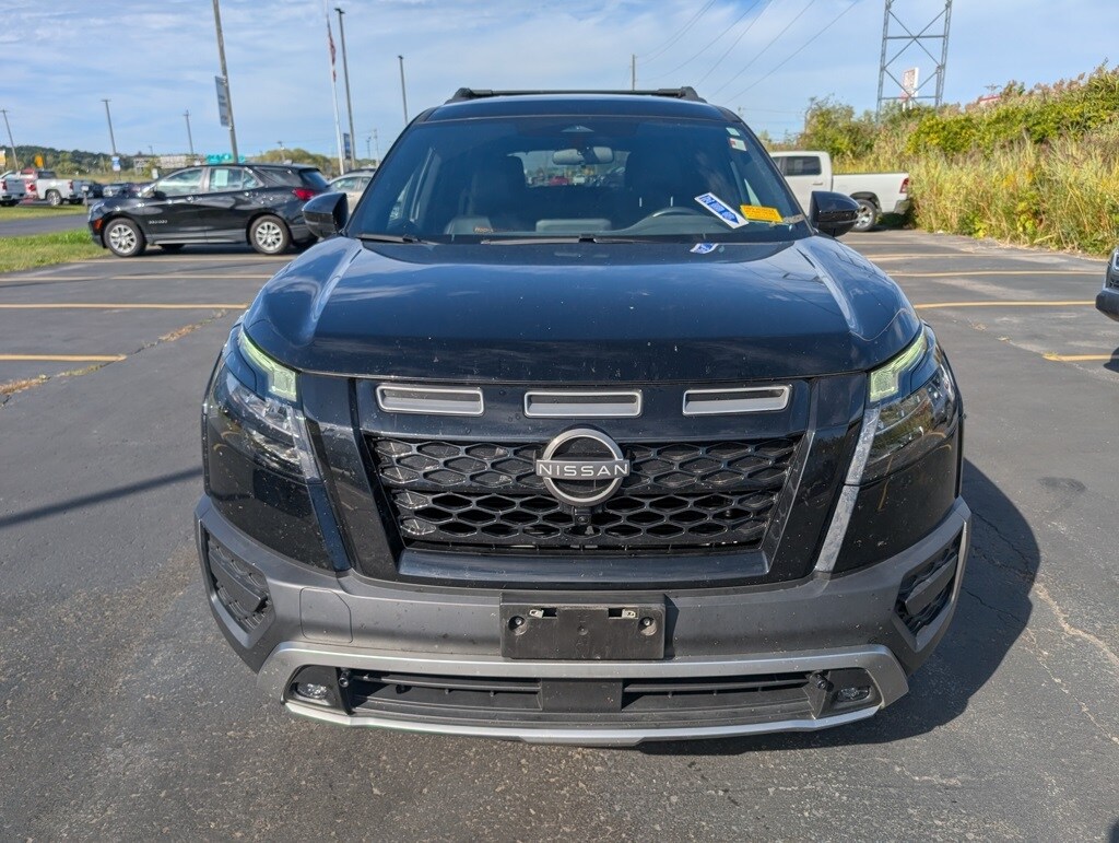 2024 Nissan Pathfinder Rock Creek photo 2