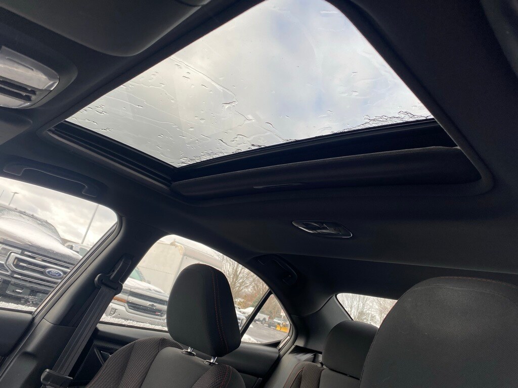 2022 Subaru WRX Premium photo 4