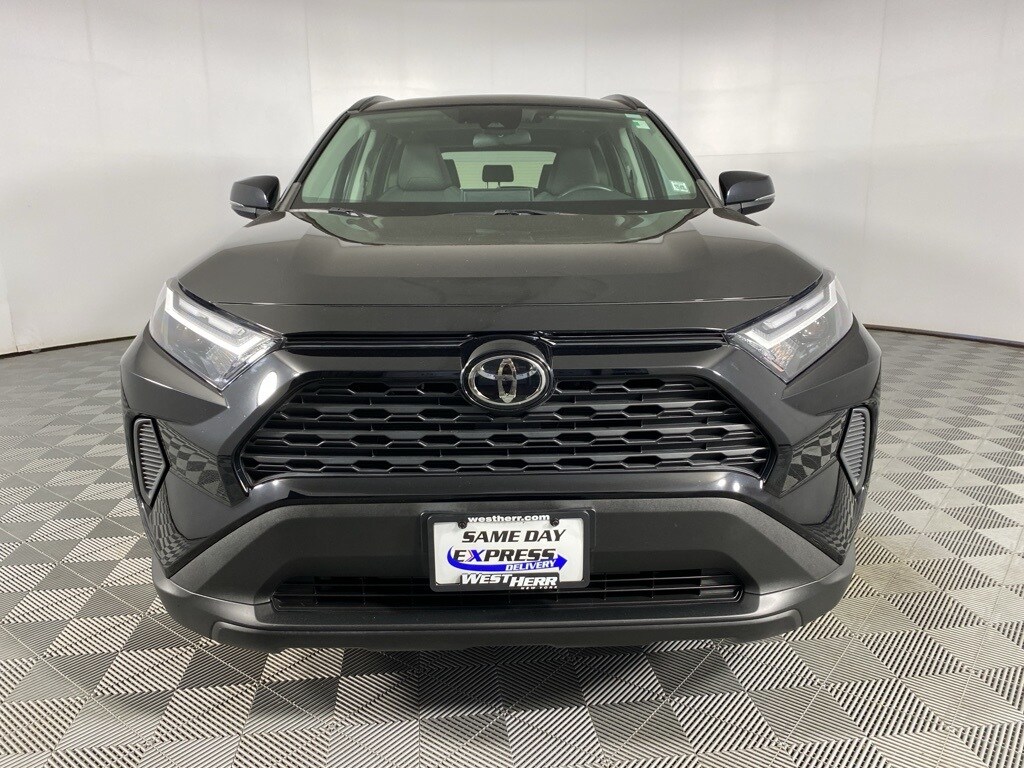 Used 2022 Toyota RAV4 XLE SUV