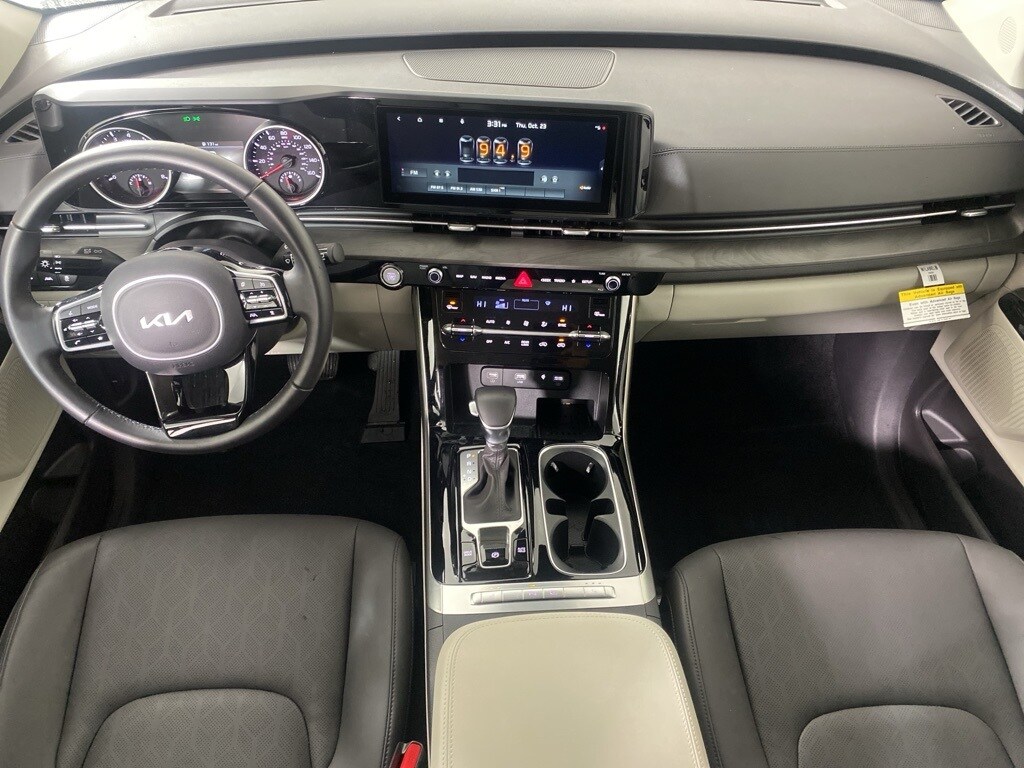 Used 2022 Kia Carnival EX MPV