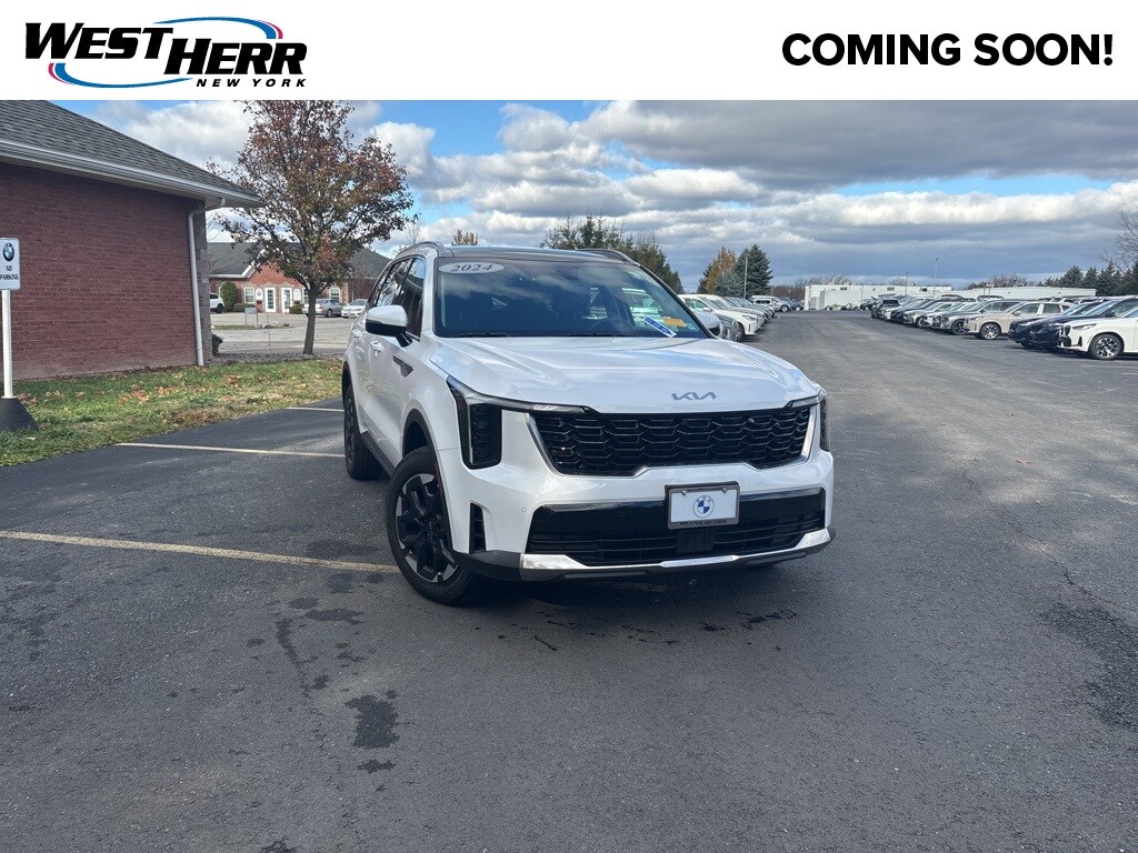 Used 2024 Kia Sorento S SUV