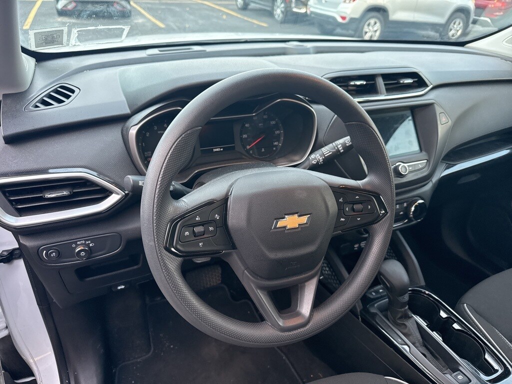 Used 2023 Chevrolet Trailblazer LS SUV