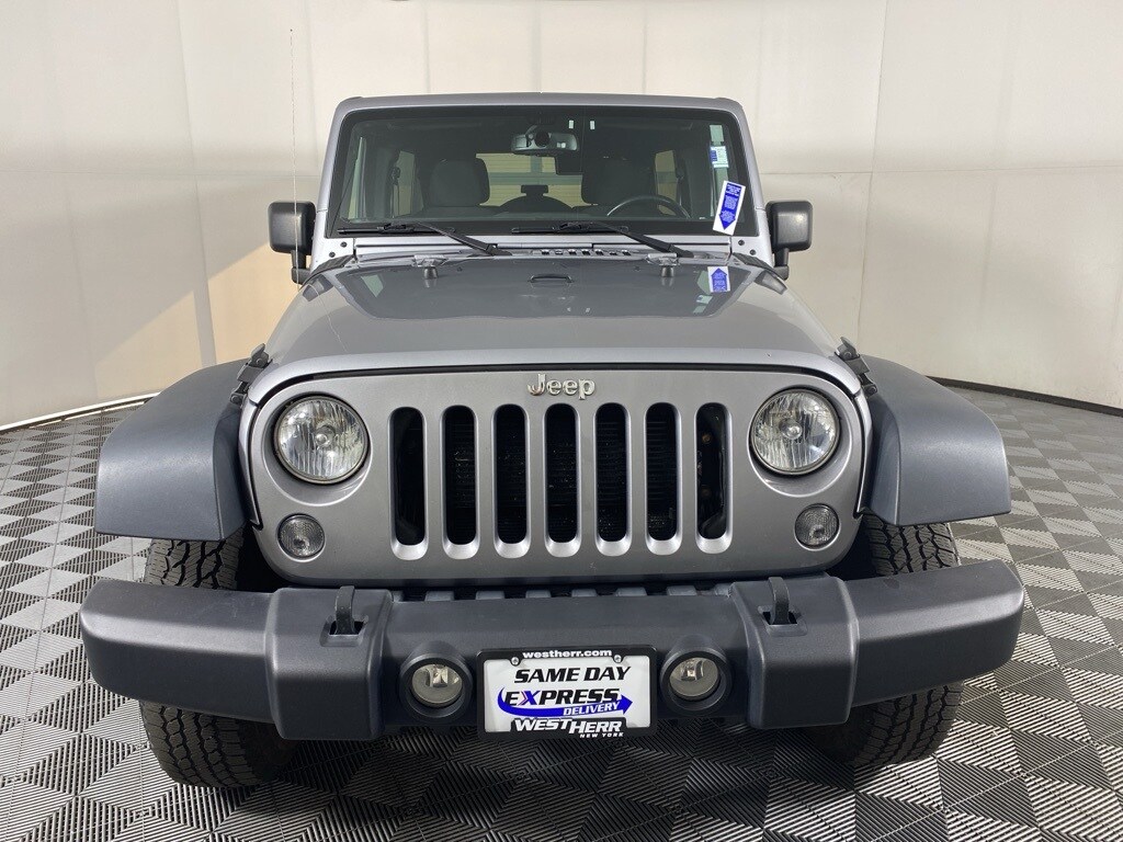 2018 Jeep Wrangler Unlimited Sport photo 3
