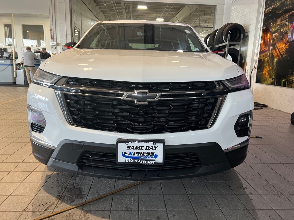 Used 2023 Chevrolet Traverse Premier SUV