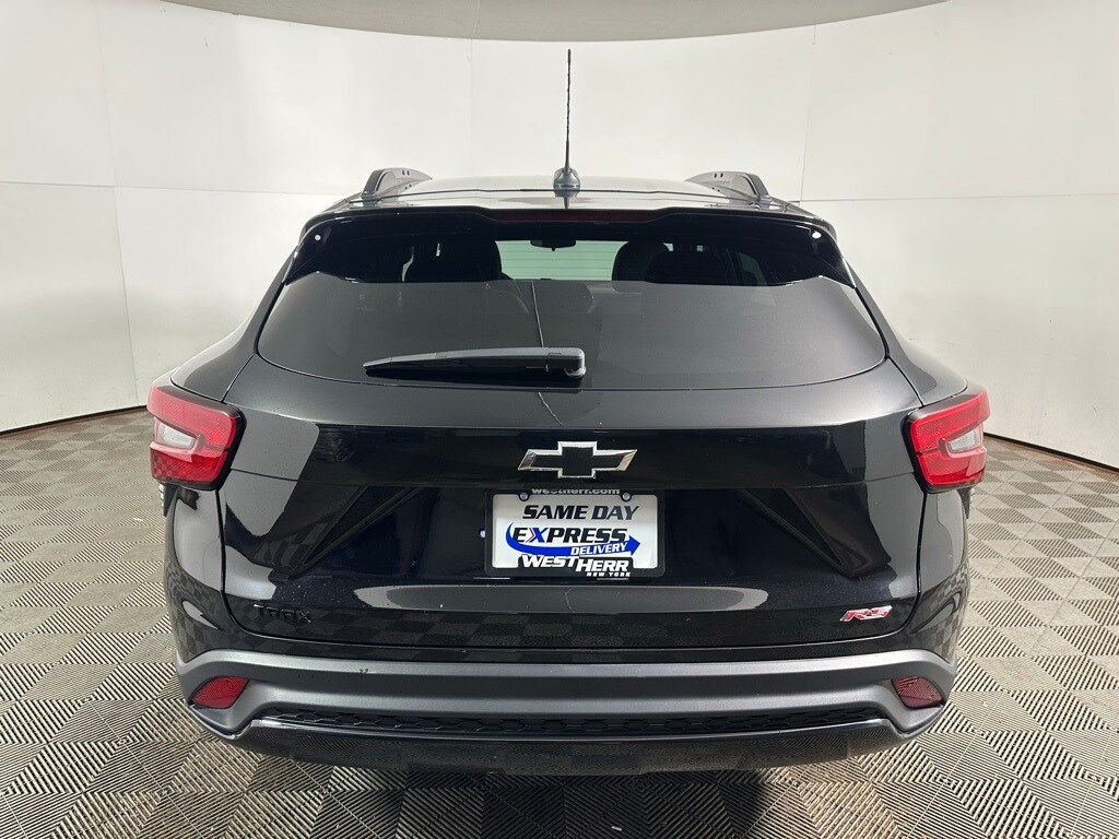 2024 Chevrolet Trax photo 4
