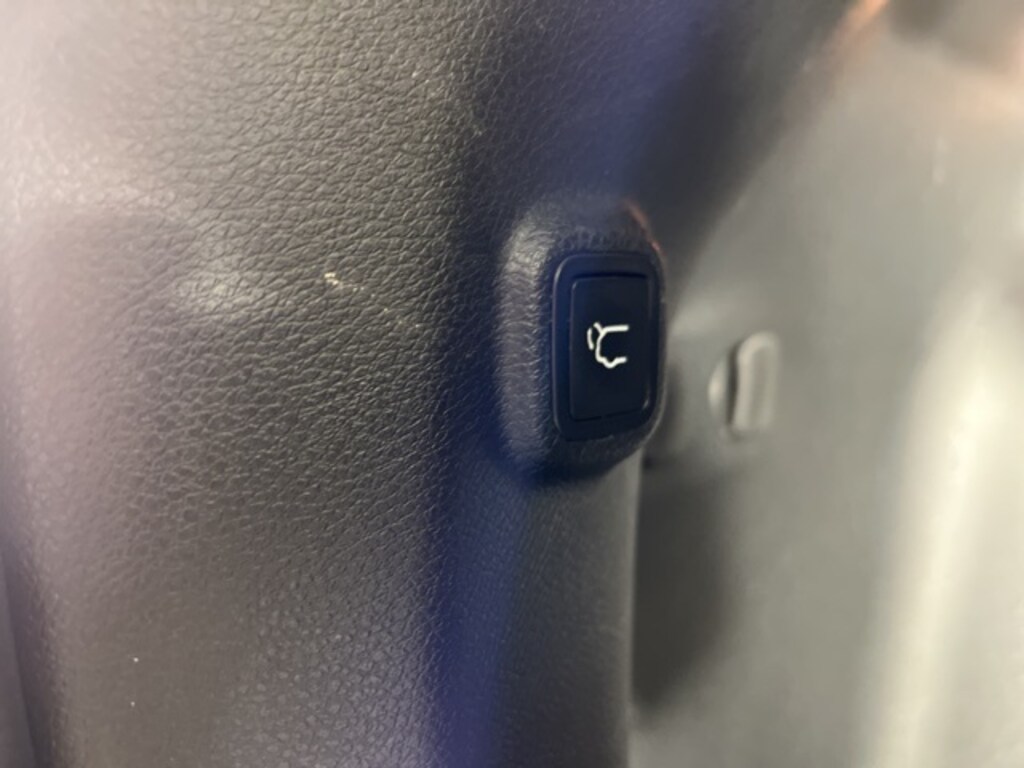 Used 2020 Jeep Cherokee Limited SUV