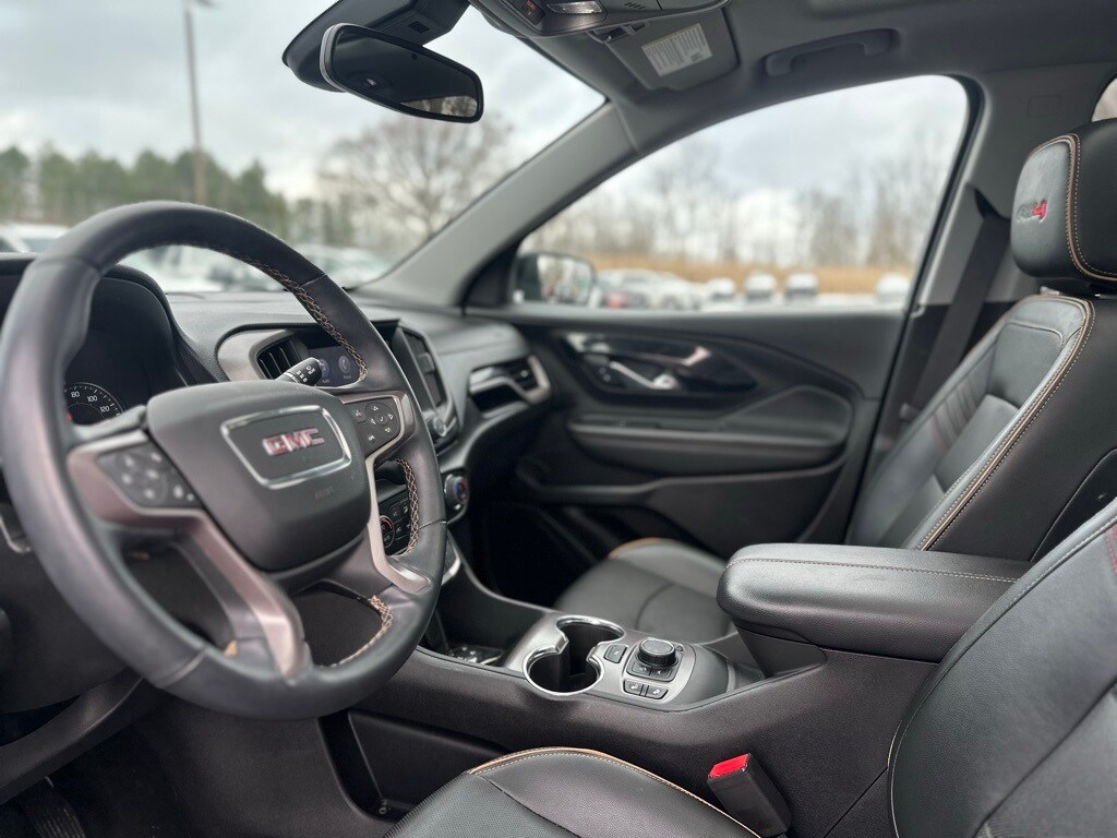 Used 2023 GMC Terrain AT4 SUV