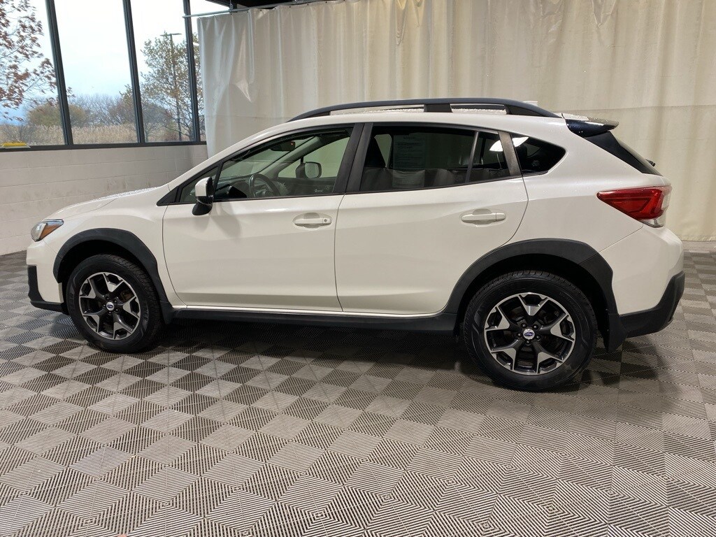 2018 Subaru Crosstrek 2.0i Premium photo 2