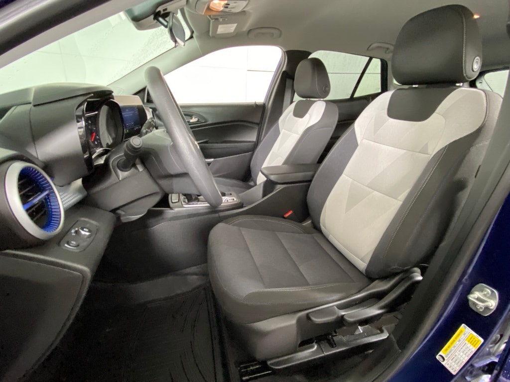 Used 2024 Chevrolet Trax LS SUV