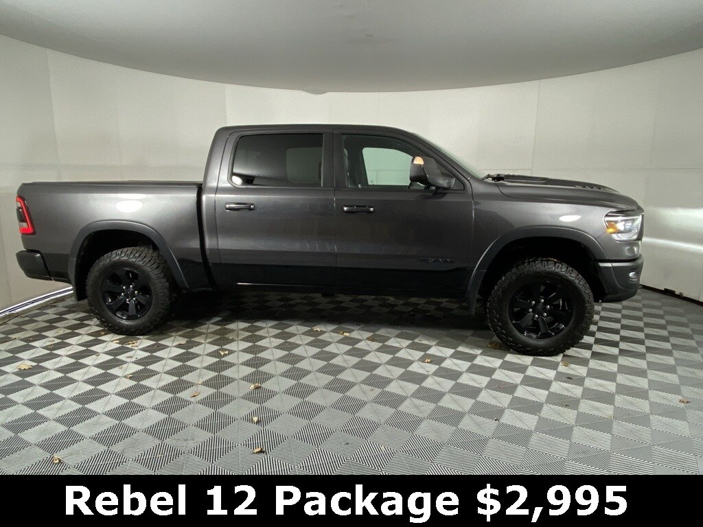 2022 Ram 1500 Rebel photo 3
