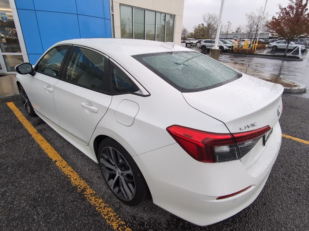Used 2022 Honda Civic Touring Sedan