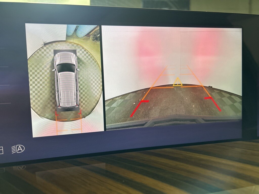 2025 Cadillac Escalade Sport Platinum photo 3