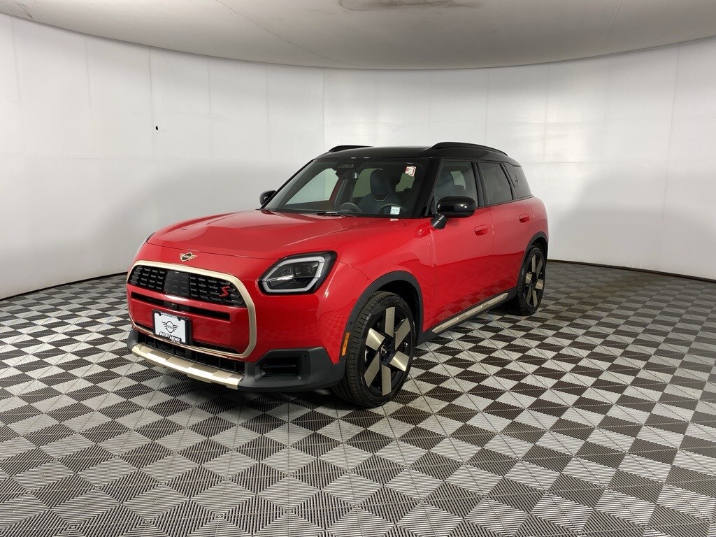 2025 Mini Cooper S Iconic photo 4