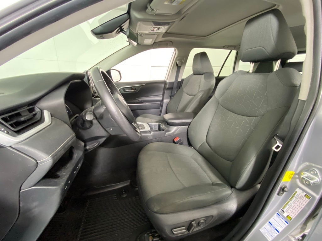 Used 2022 Toyota RAV4 XLE SUV