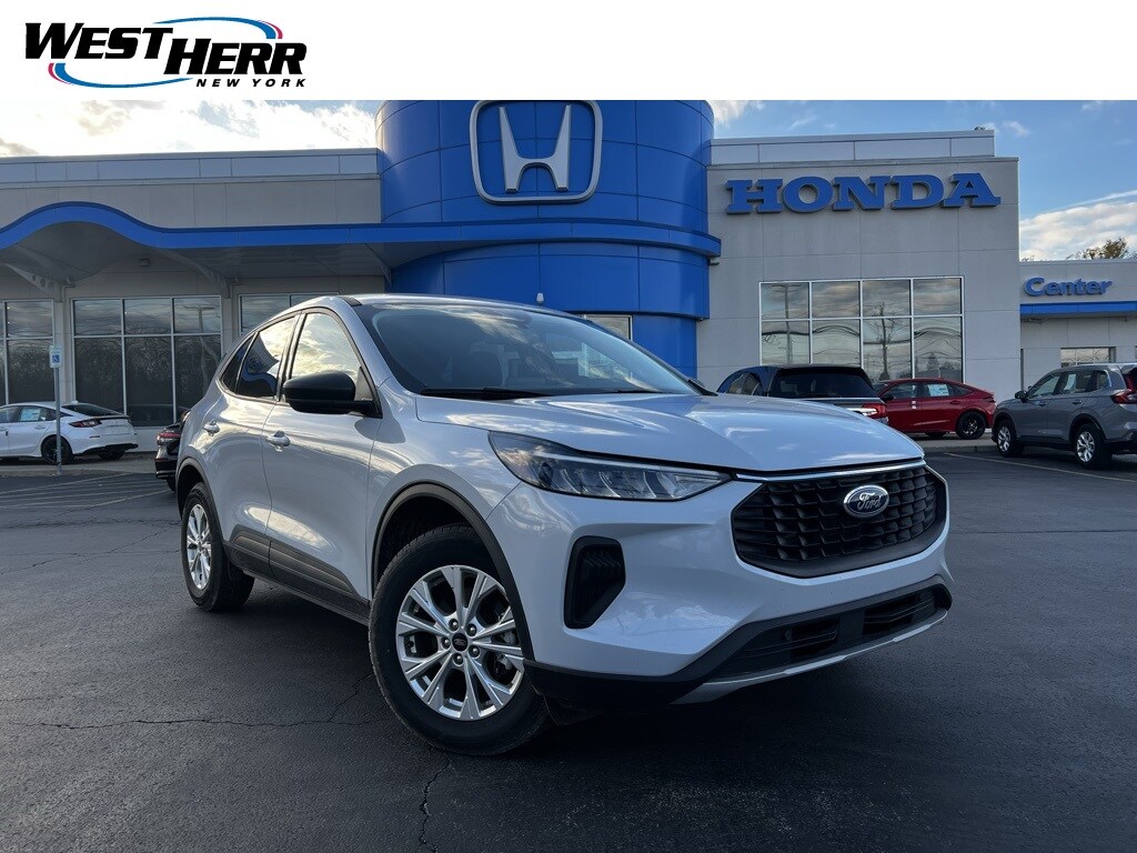 Used 2025 Ford Escape Active SUV