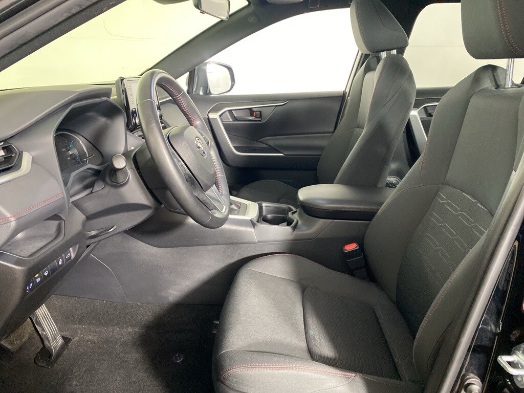 2021 Toyota RAV4 Prime XLE Premium photo 2