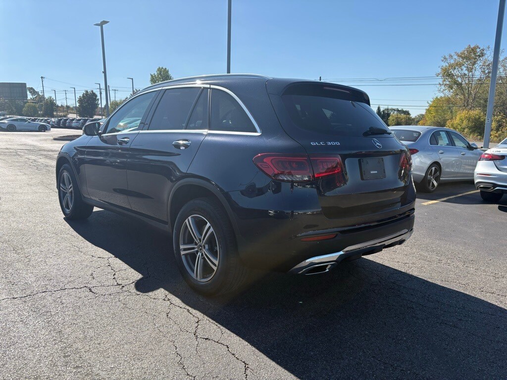 2022 Mercedes Benz GLC 300 4MATIC photo 4