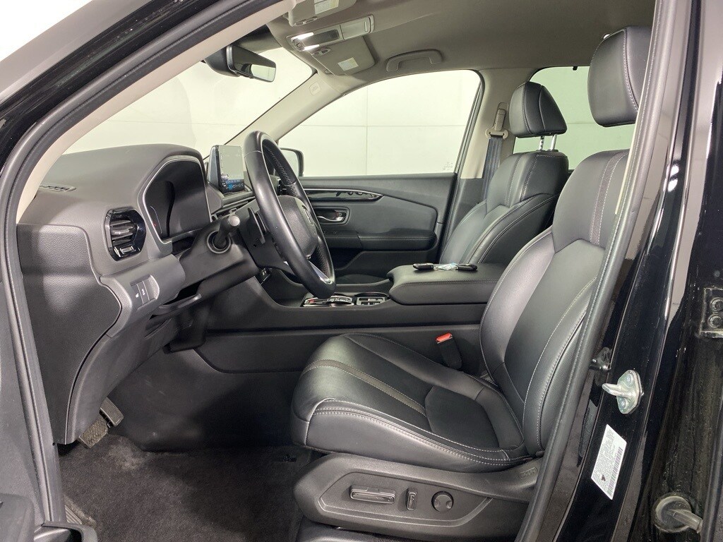 Certified 2023 Honda Pilot EX-L 8 Passenger SUV