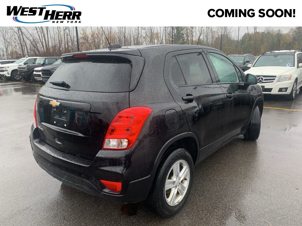 Used 2022 Chevrolet Trax LS SUV