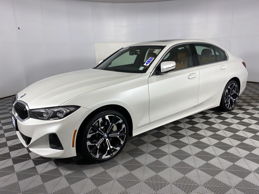 2025 Bmw 330i xDrive Sedan photo 4