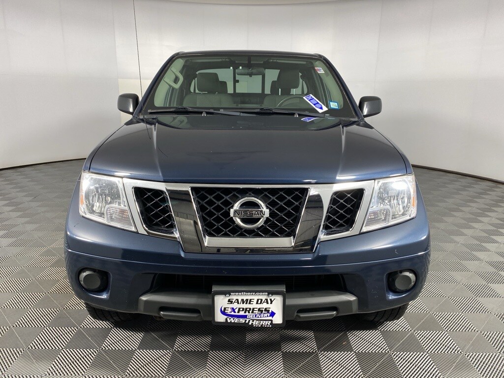 2019 Nissan Frontier SV photo 3