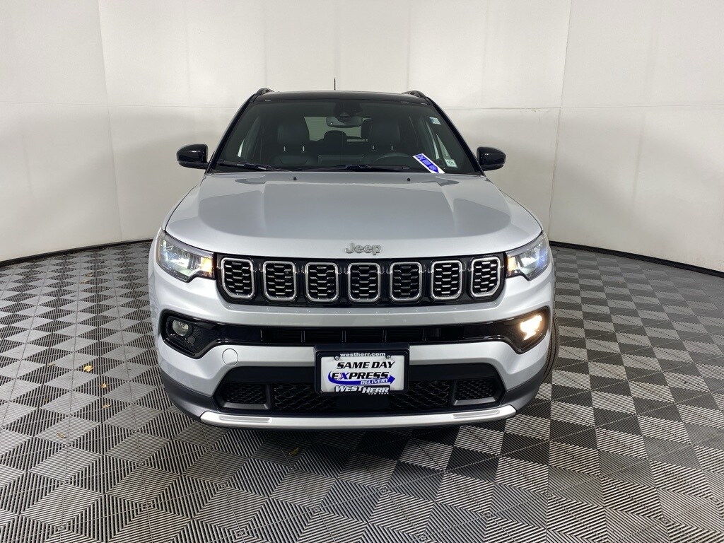 2025 Jeep Compass Limited photo 2