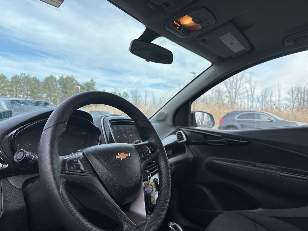 Used 2022 Chevrolet Spark LT w/1LT CVT Hatchback