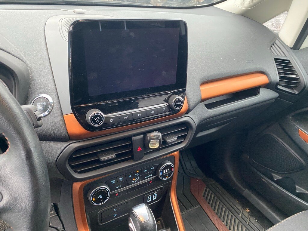 2022 Ford EcoSport SE photo 4