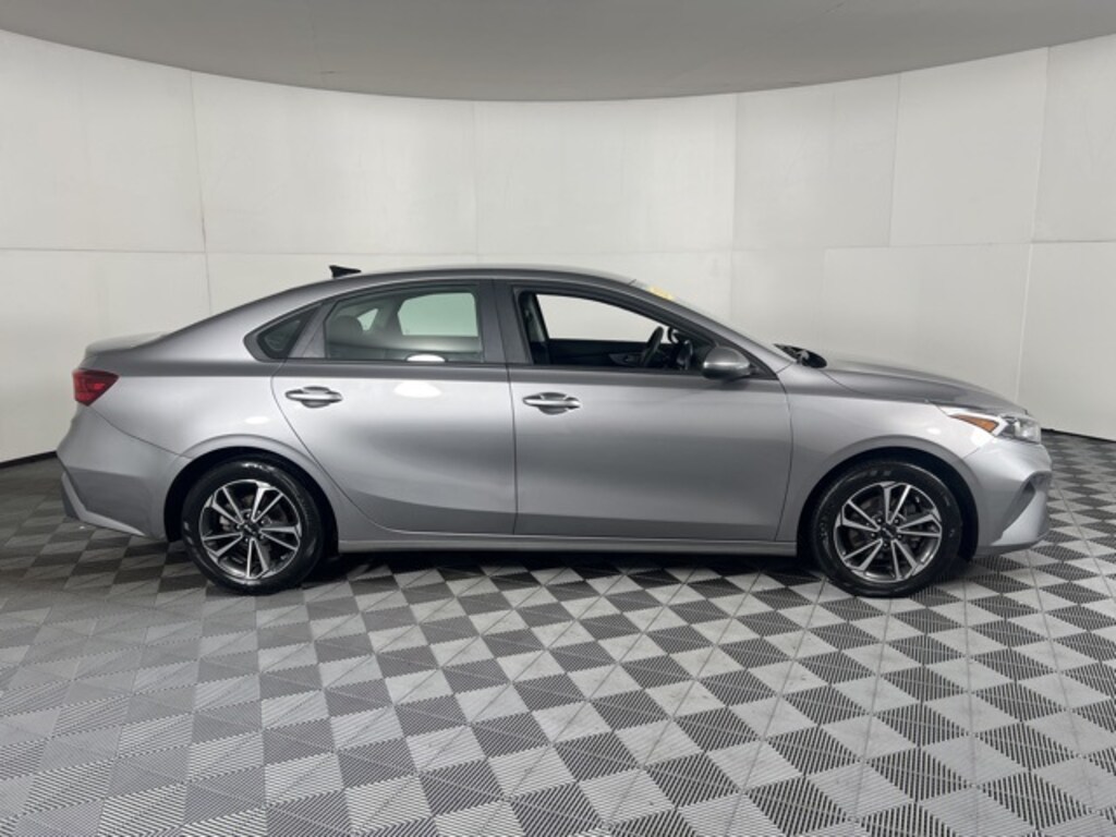 Used 2023 Kia Forte LXS Sedan