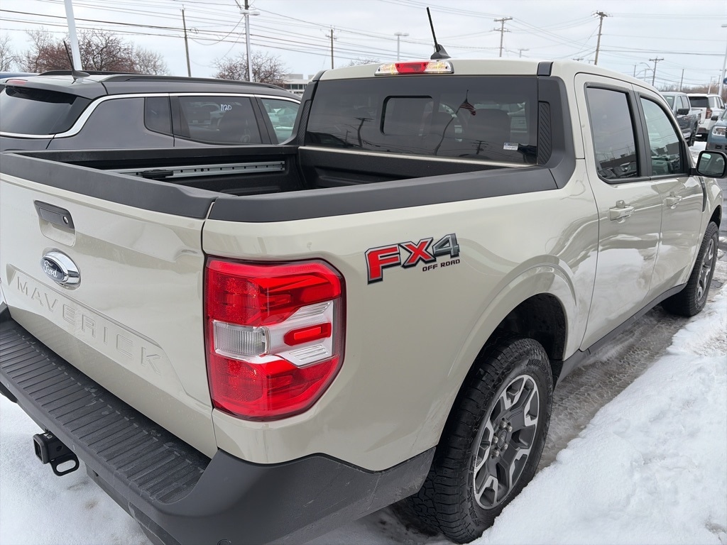 Used 2024 Ford Maverick Lariat Truck SuperCrew