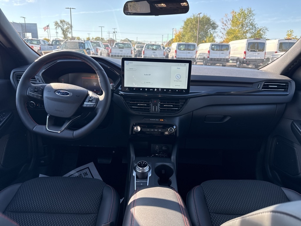 Used 2025 Ford Escape ST-Line Select SUV