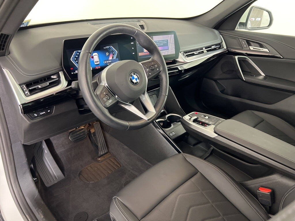 2025 Bmw X1 XDrive28i photo 2