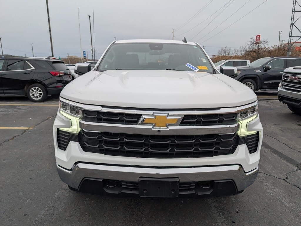 Used 2022 Chevrolet Silverado 1500 LT w/1LT Truck Crew Cab