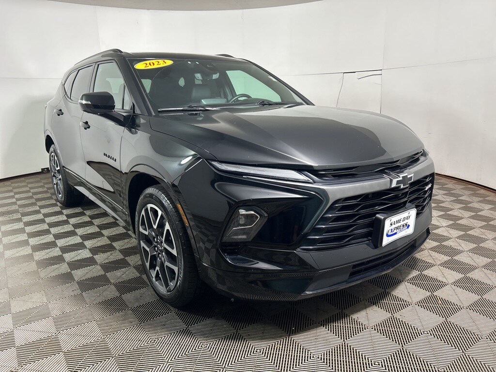 2023 Chevrolet Blazer RS photo 4
