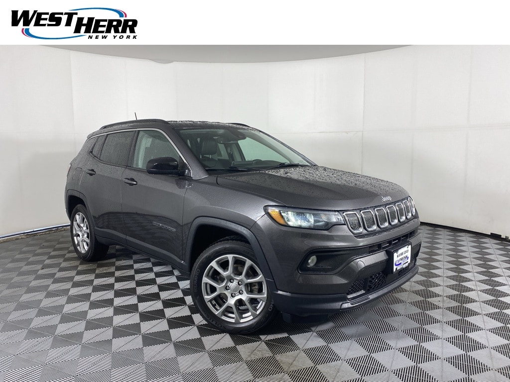 Used 2022 Jeep Compass Latitude Lux SUV
