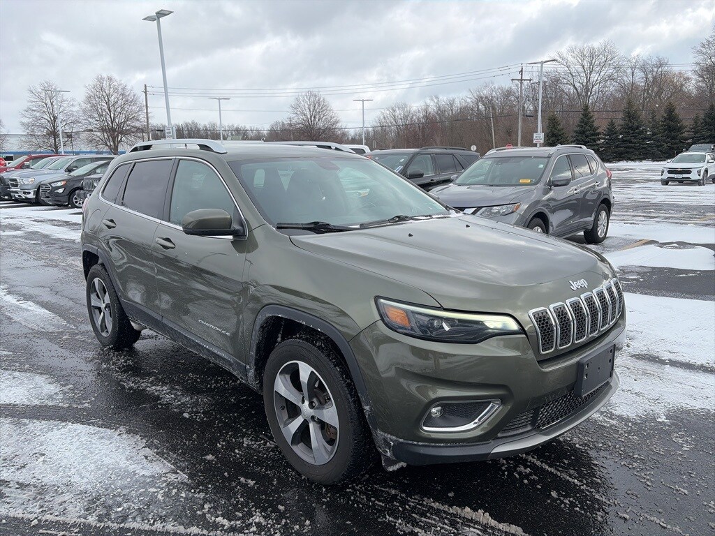 Used 2019 Jeep Cherokee Limited 4x4 SUV