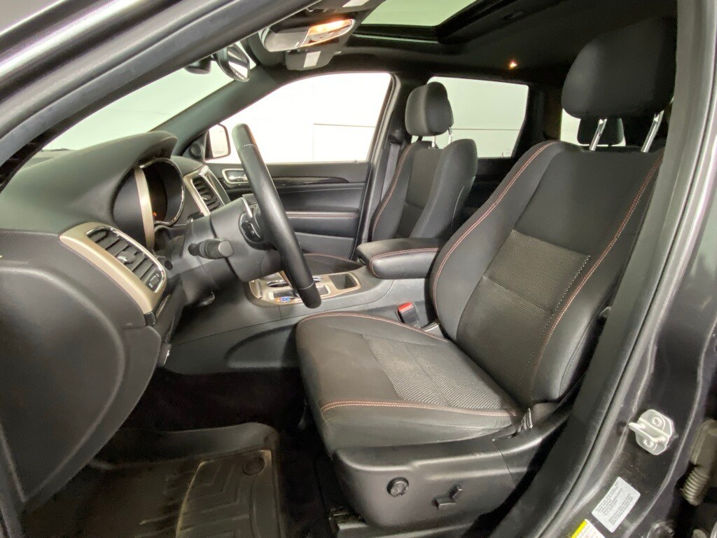 Used 2017 Jeep Grand Cherokee Laredo 4x4 SUV