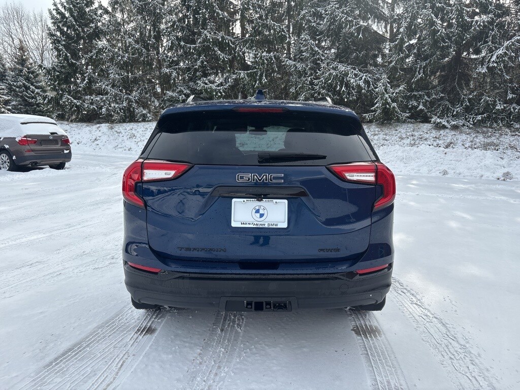 Used 2022 GMC Terrain SLT SUV