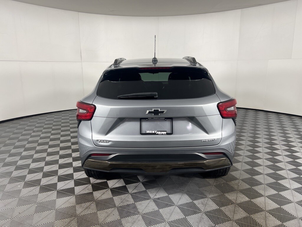 Used 2024 Chevrolet Trax ACTIV SUV