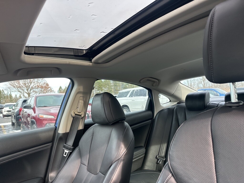 Used 2019 Honda Insight Touring Sedan