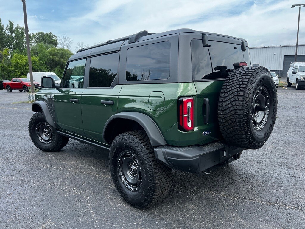 2024 Ford Bronco Everglades photo 3