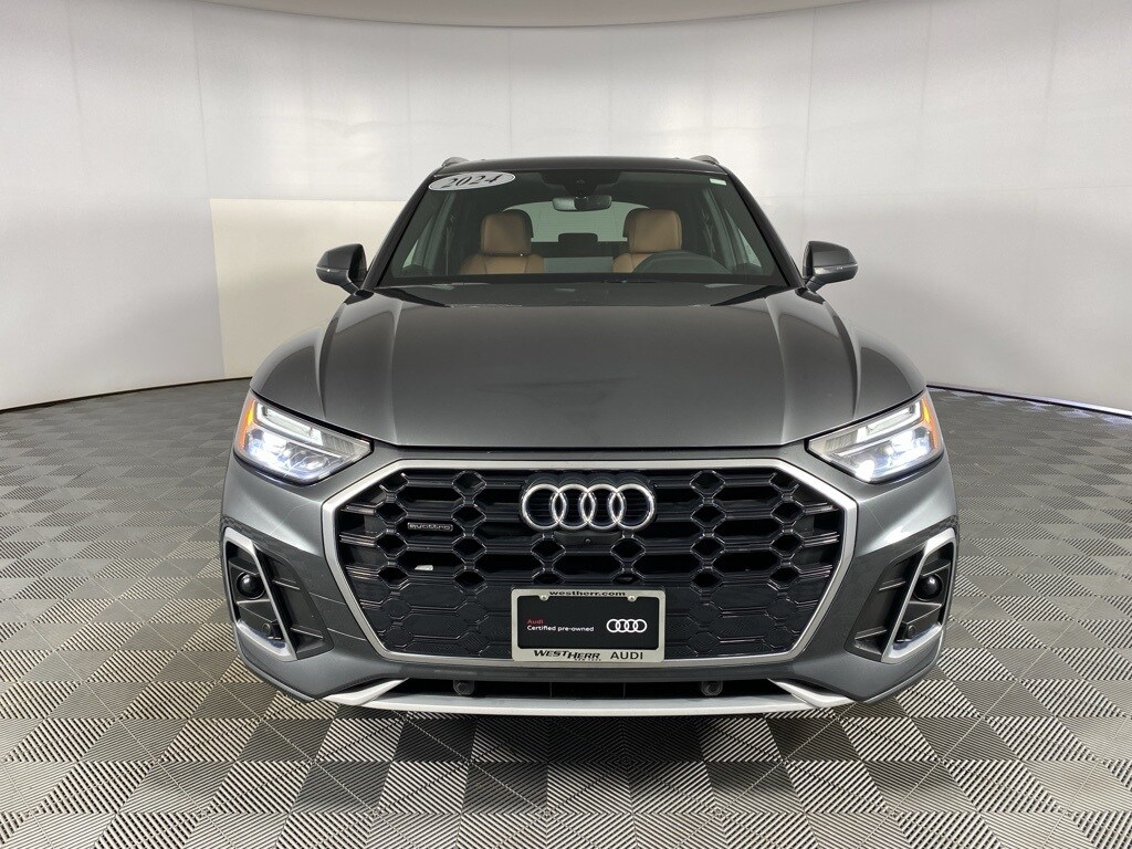 2024 Audi Q5 45 S line Premium Plus photo 3