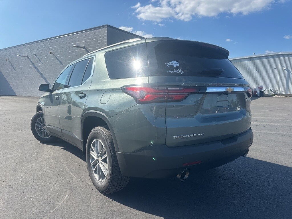 2023 Chevrolet Traverse Cloth 1LT photo 3