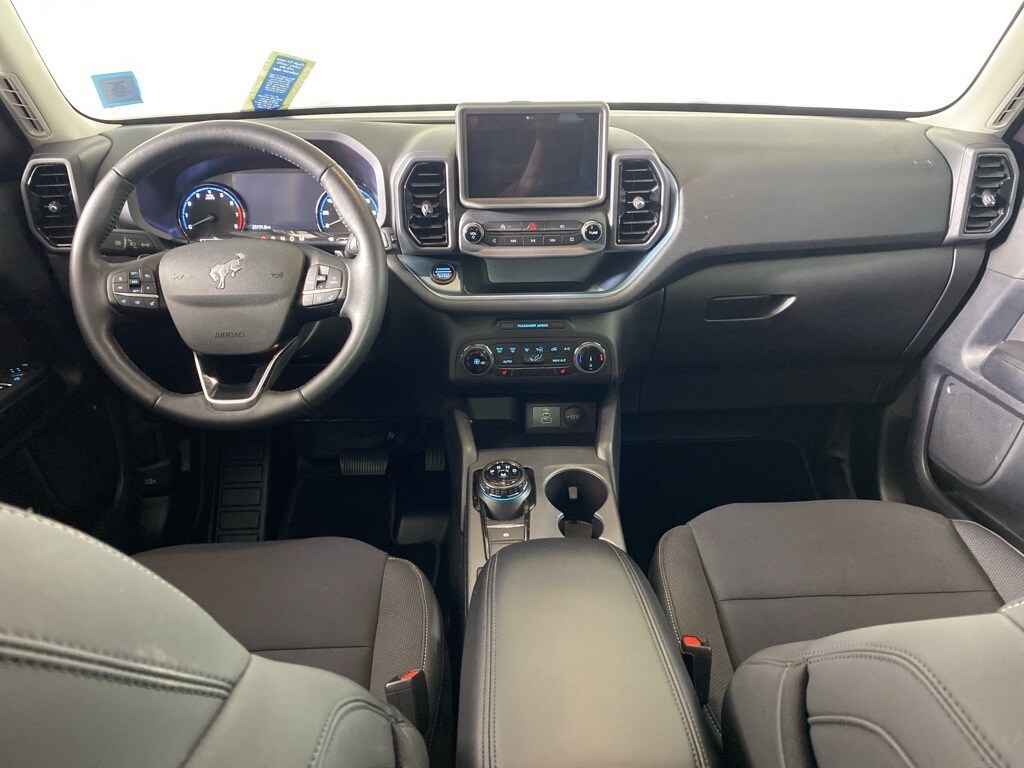 2023 Ford Bronco Sport Badlands photo 2