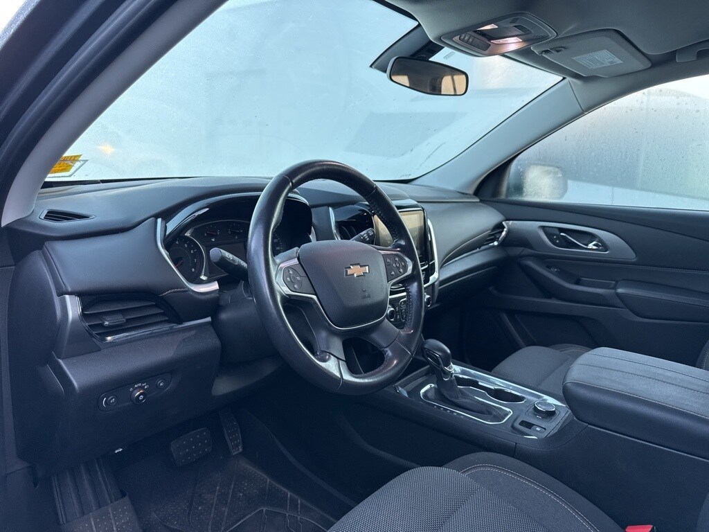 Used 2018 Chevrolet Traverse LT Cloth w/1LT SUV