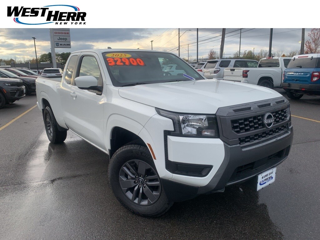 Used 2025 Nissan Frontier SV Truck King Cab
