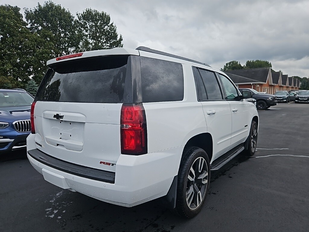 2020 Chevrolet Tahoe Premier photo 2